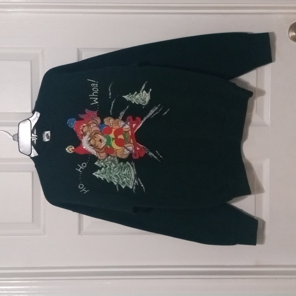 CHRITSMAS SWEATSHIRT - Picture 3 of 9
